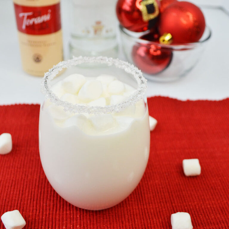 Winter Snowflake Cocktail