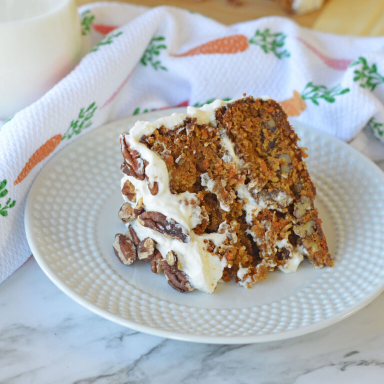 Easy Moist Carrot Cake Recipe